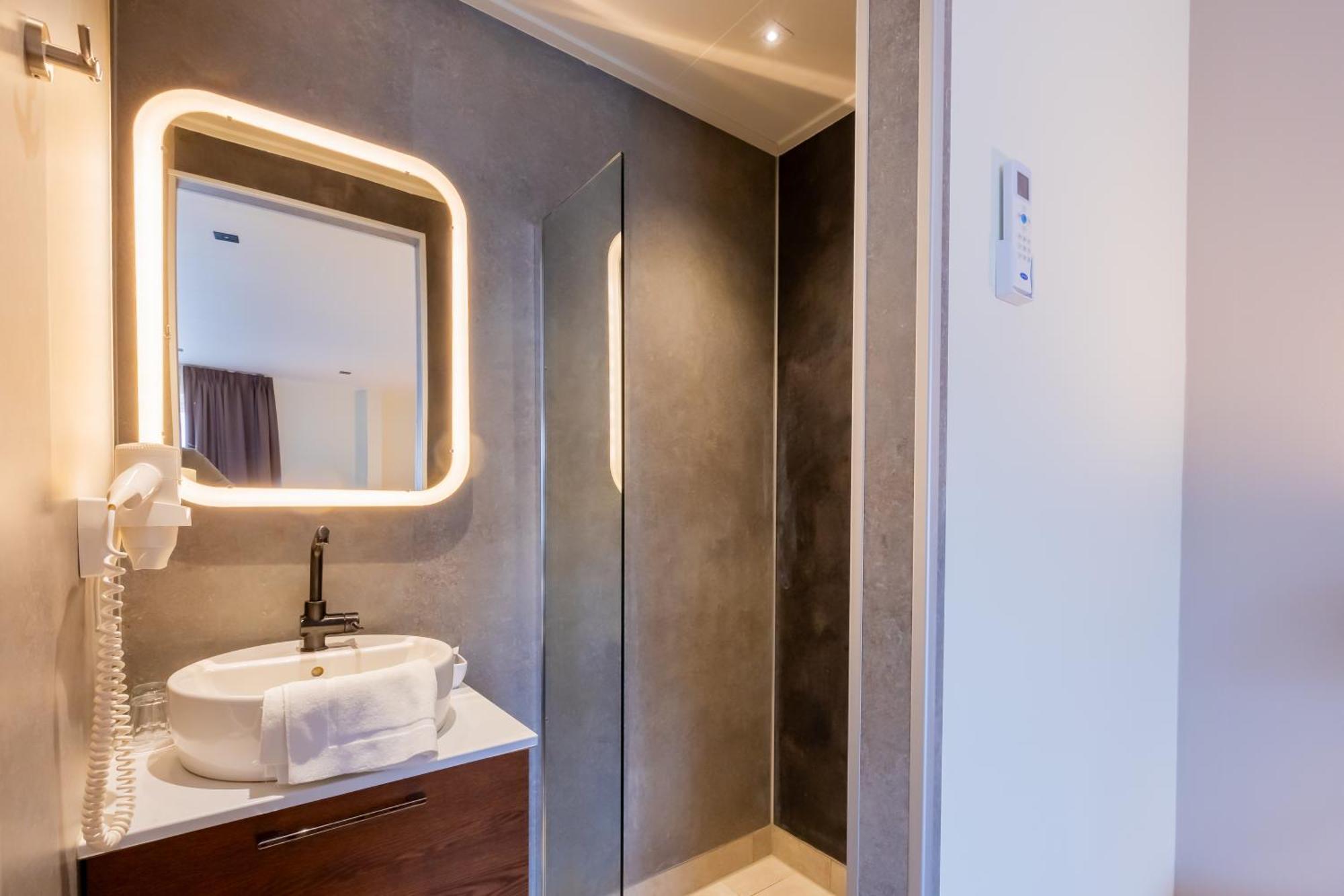 Best Western Plus Hotel Restaurant Aduard ภายนอก รูปภาพ