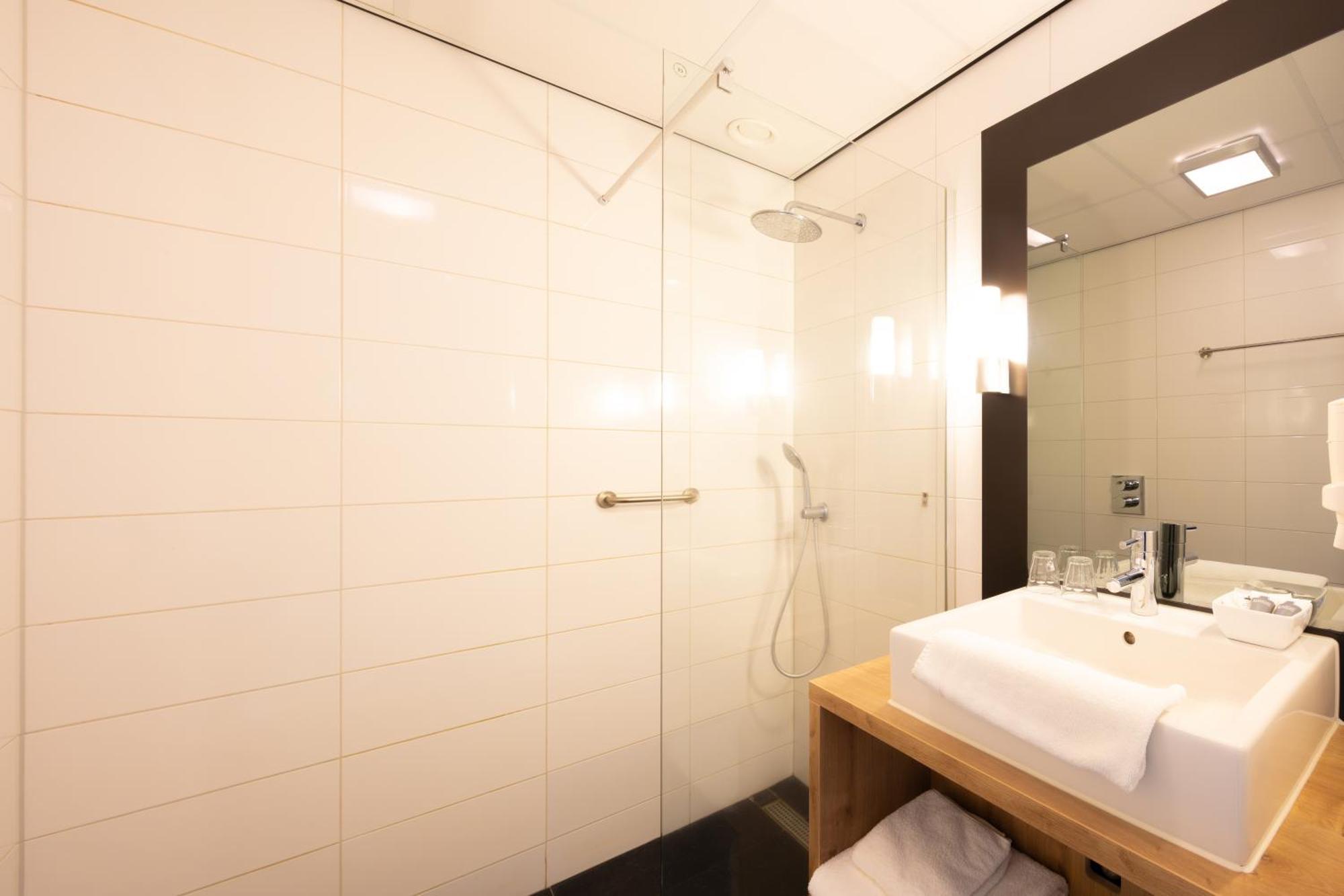 Best Western Plus Hotel Restaurant Aduard ภายนอก รูปภาพ